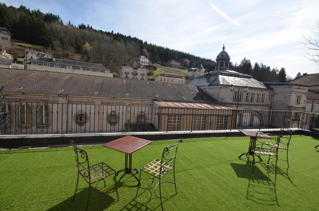 L'Empereur, Sa Femme Et Le Petit Prince Plombières-les-Bains المظهر الخارجي الصورة