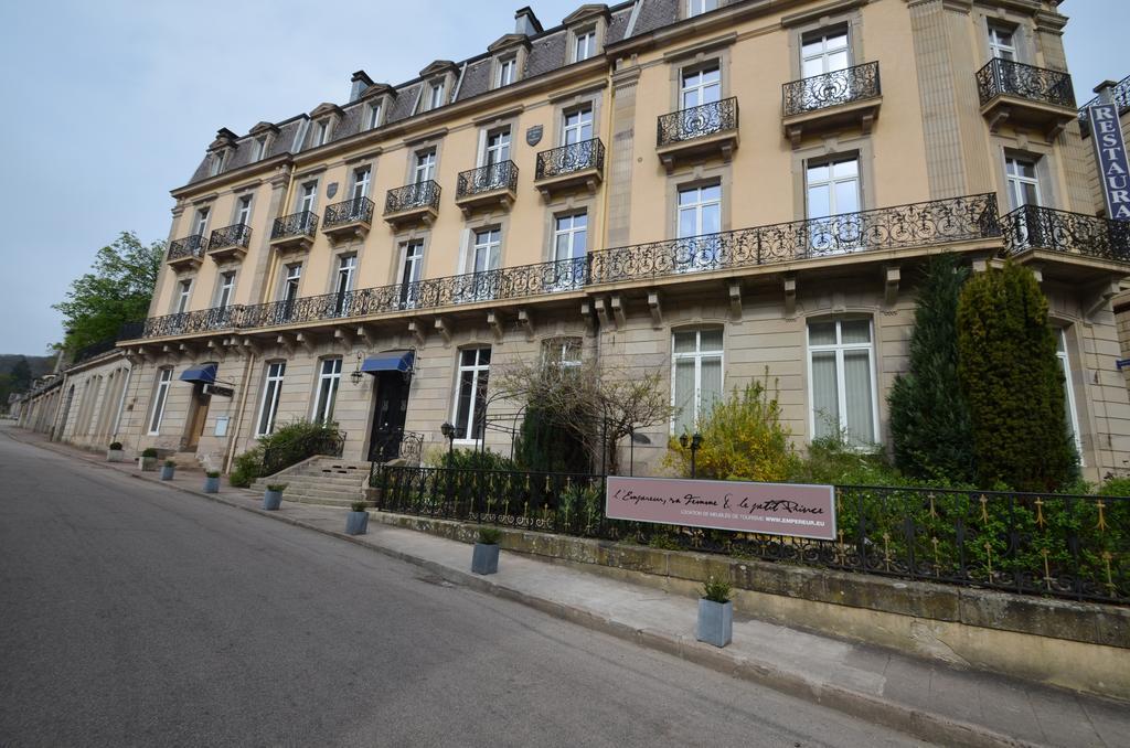 L'Empereur, Sa Femme Et Le Petit Prince Plombières-les-Bains المظهر الخارجي الصورة