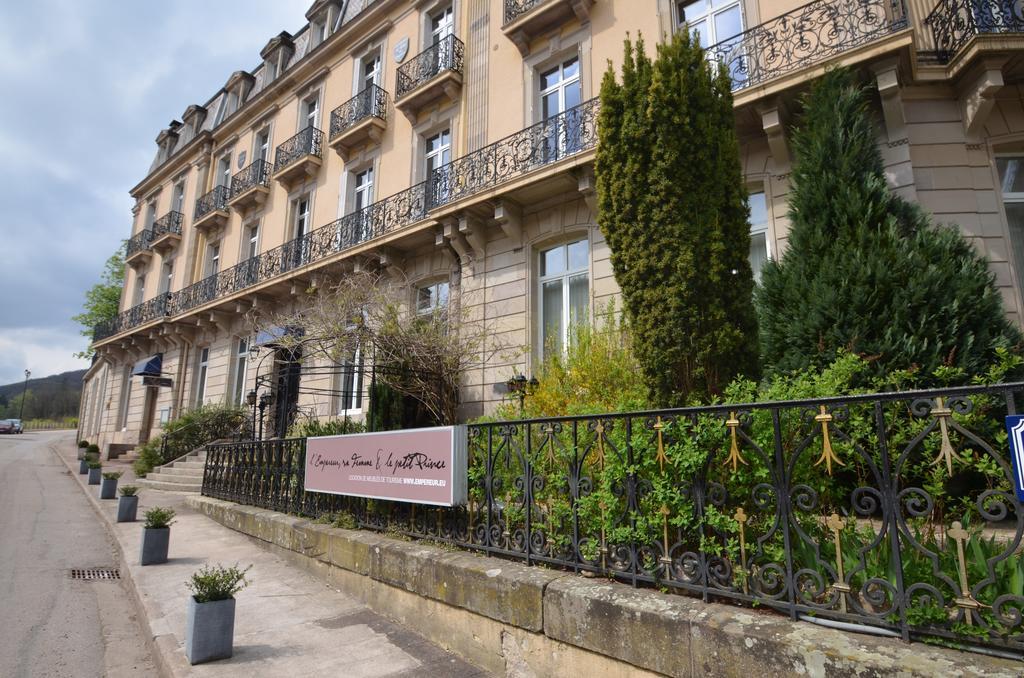 L'Empereur, Sa Femme Et Le Petit Prince Plombières-les-Bains المظهر الخارجي الصورة