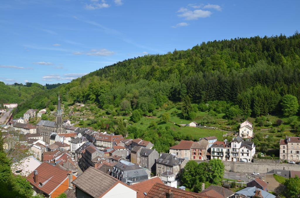 L'Empereur, Sa Femme Et Le Petit Prince Plombières-les-Bains المظهر الخارجي الصورة